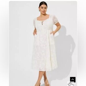 Torrid Midi Cotton Clip Dot Lace Up
Smocked Dress White 3XL